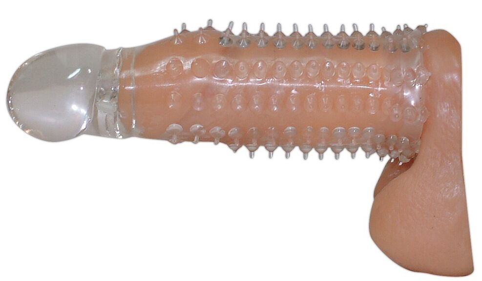 During sex, the nozzle increases the volume of the penis